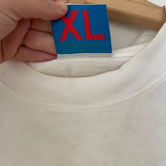 Online Ceramics "Don't follow me" tee - Picture 3 of 3